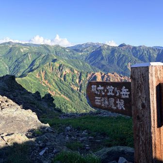 西鎌尾根を見たら何だこの景色！