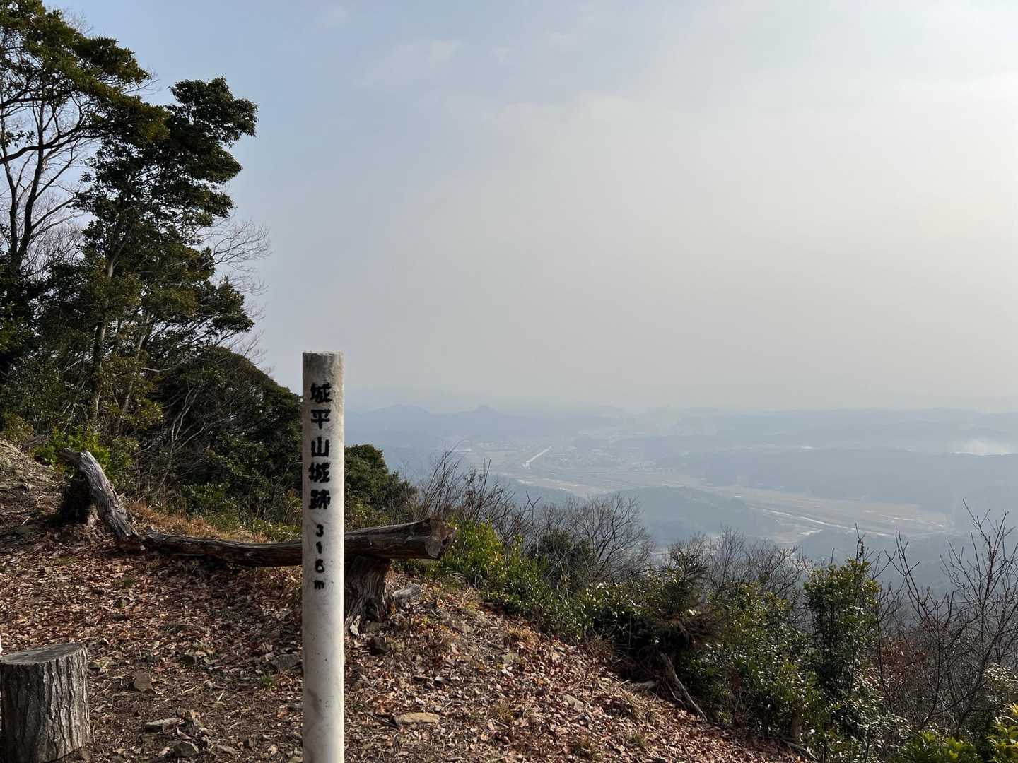東展望所です。大山は見えませんでした😭
