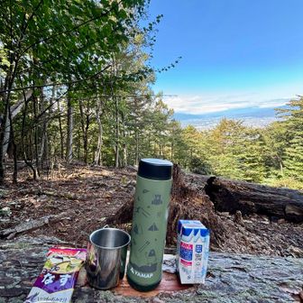 牛乳もって ライすけボトルで
味噌汁→カフェ・オ・レがMy boom
