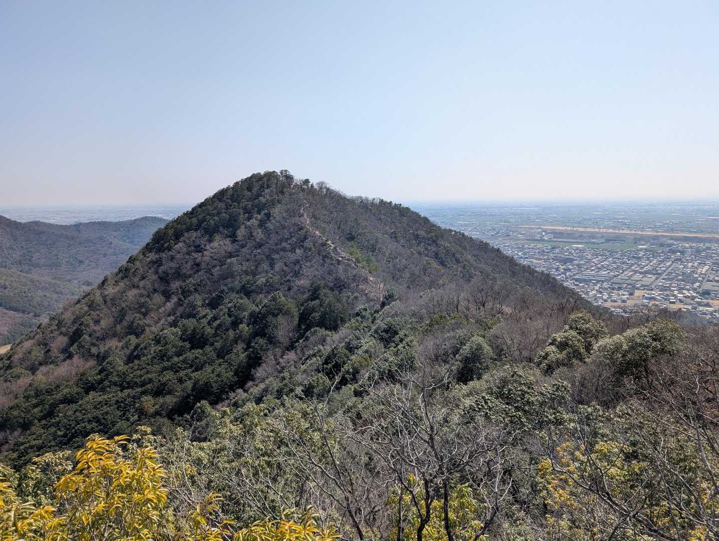 同上📸登山道がよく見える🕵️
