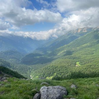 高天原山荘が見える