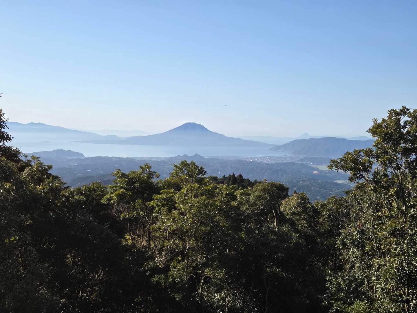 南登山口-長尾山-本仏石 往復コースの写真