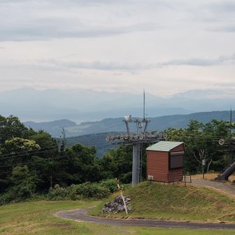天気的に全く期待してなかった劔・立山連峰もギリ見れて満足🏔️
