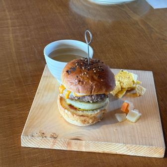 名物のバーガー🍔。
写真撮らせてもらいありがとうございます。