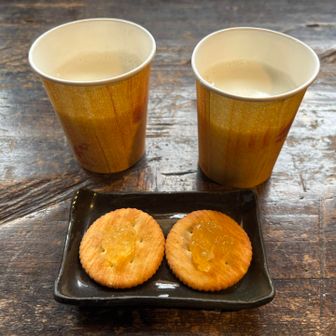 ホットミルクで休憩