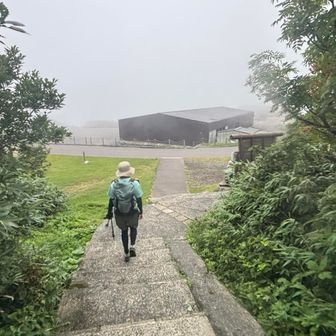 登山口まで戻って来ました😊