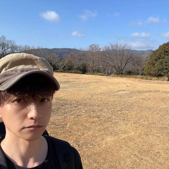 記念の自撮り！
なんか奇跡的に肌に張りが笑

このいっこ前に撮った写真は
グレイトフル・デッドに老化させられた？って言うくらい老いていたのに…
もちろんすぐさま削除して
氷を顔にあてて撮り直しました笑