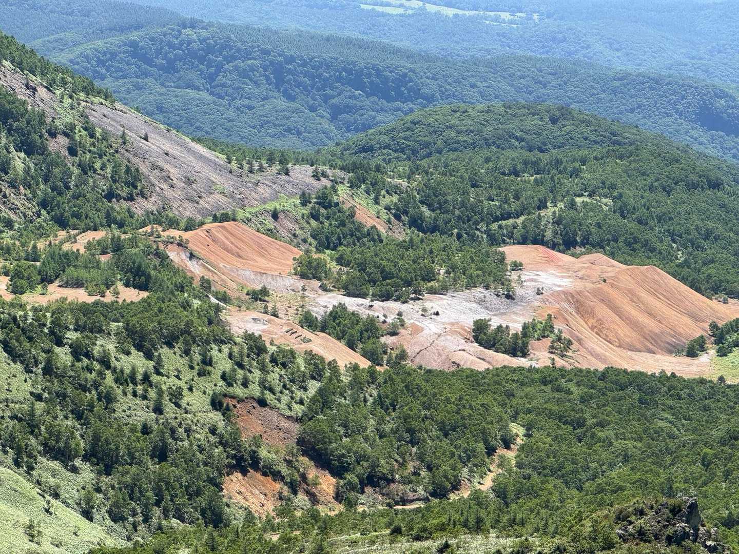 以前は沢山の人が入っては作業してたのでしょう