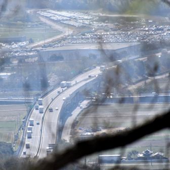 　　🚗山陽自動車道 🚚　西
