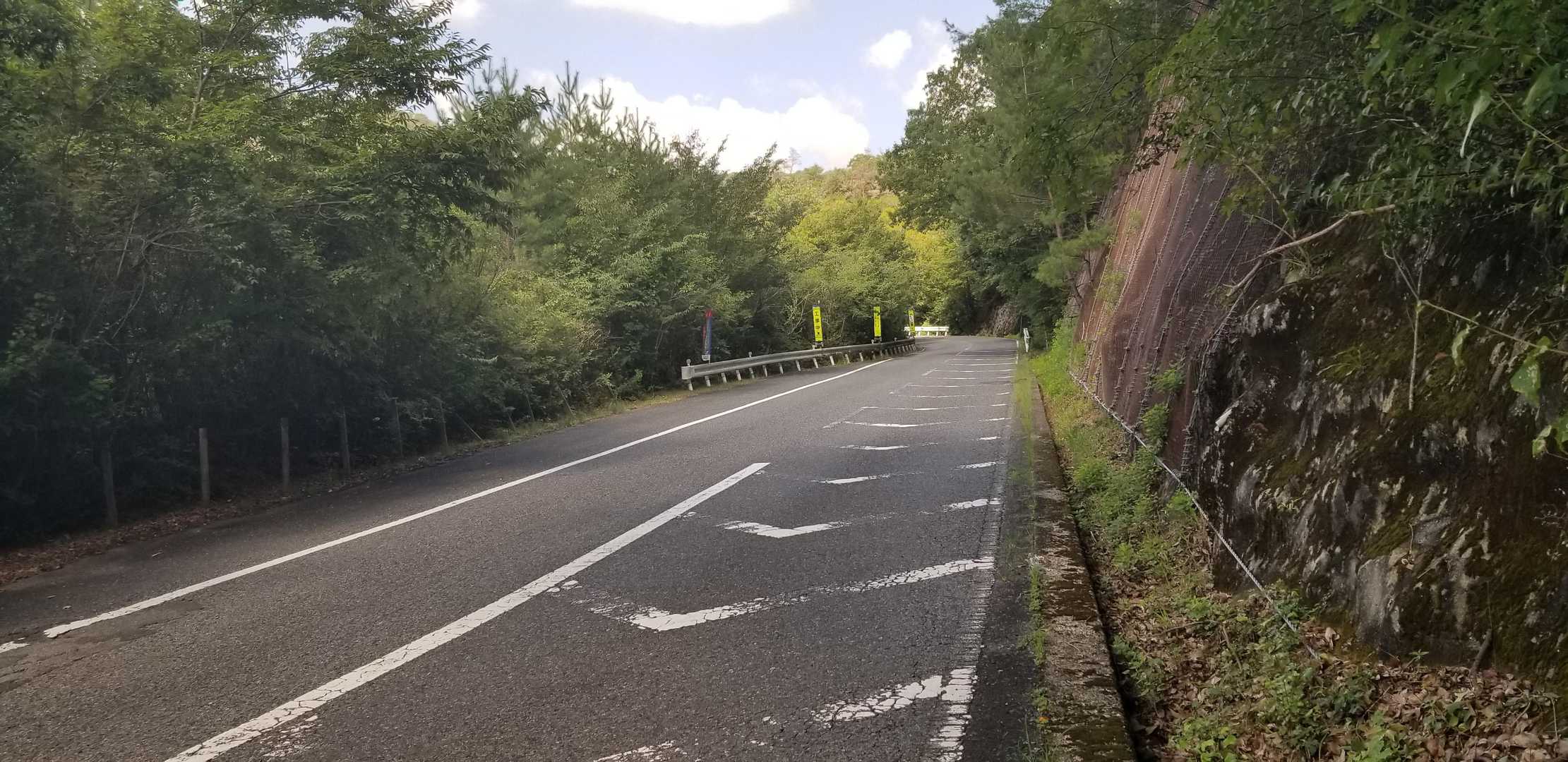 駐車場までロード歩き