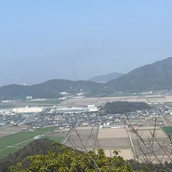 奥は琵琶湖
新幹線🚄見えますか？