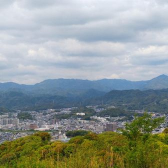 皿ヶ峰山頂よりの眺望