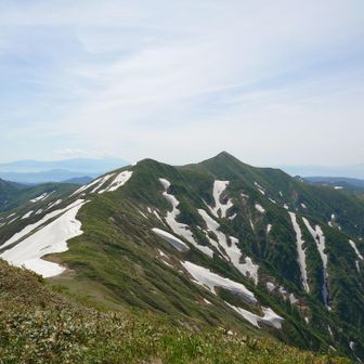 途中竜門小屋と狐穴小屋の小屋番さんとスライド。
来週天狗小屋の管理をしてくれるらしいです。宜しくお願いします。