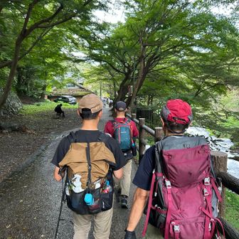 降りてきました
目標の16:00はオーバーしました