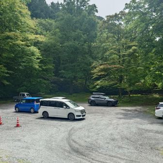 登山者専用駐車場（約24台）
