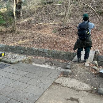 登り口から行かずショートカットをキメて楽しむ。