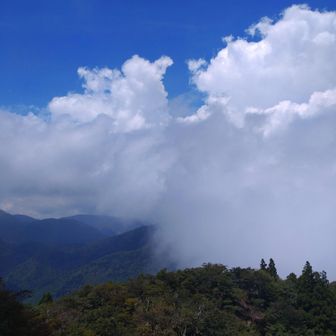 ガスが抜けると、綺麗な青空が😃