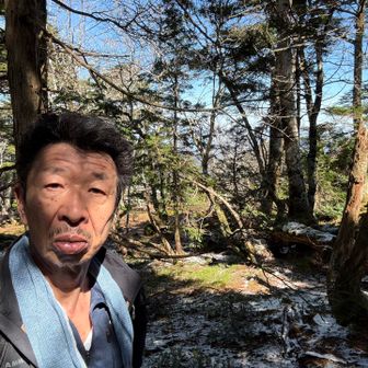 グレーピーク🩶の竜ヶ岳でぇ〜
いつもの🥸入れをしてたら…