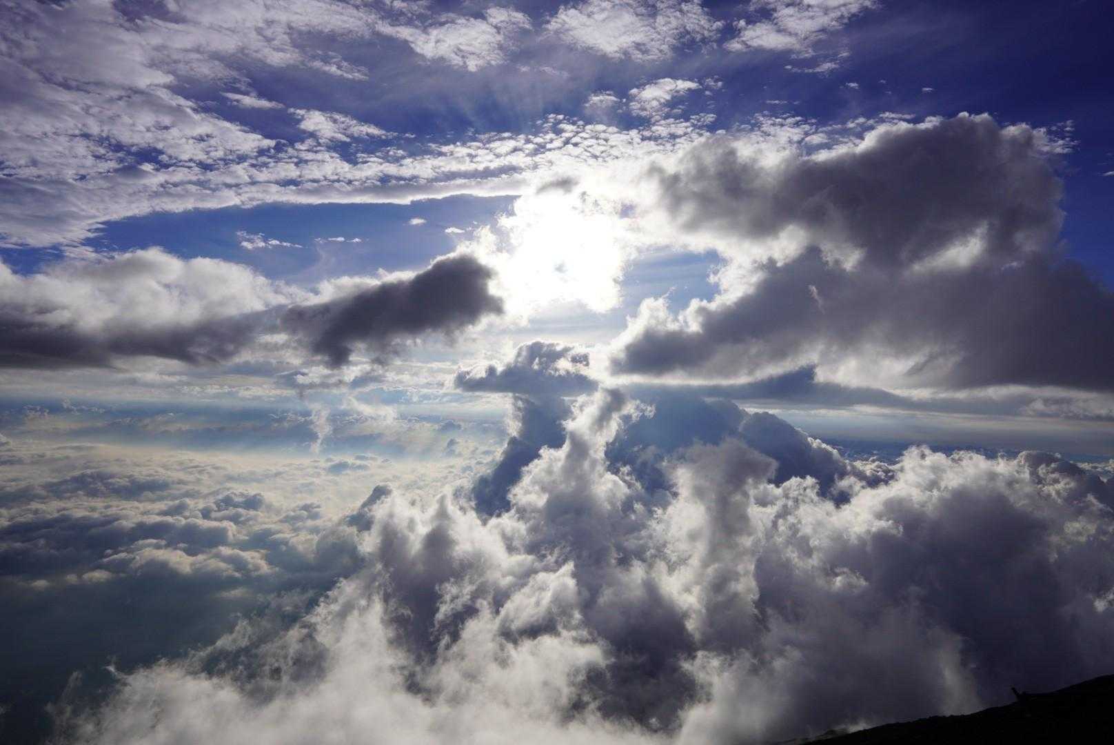 ９合目あたりの雲海ベストショット