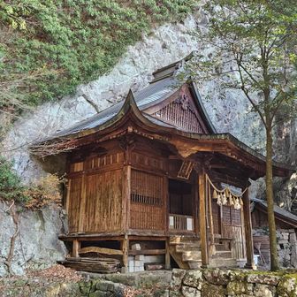 玉屋神社
この造りも面白い