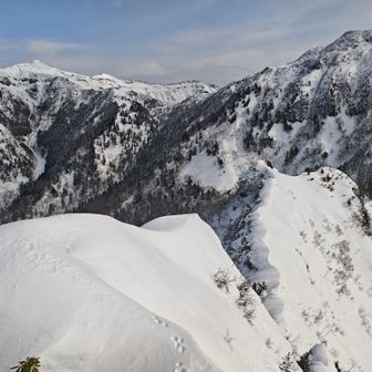 登頂〜！😄
これ以上進んだら死ぬよ😇
めちゃくちゃ綺麗〜！🥰