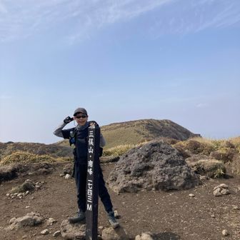 なんぽー
どこ経由にする？
登りで疲れたからピーク寄らずにのんびりすがもり越までお願いします