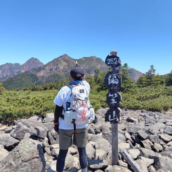 「登る赤岳」も良いが「眺める赤岳」も良い🌈