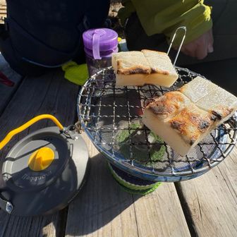 スィーツ第二弾もあります
お餅を焼いて。。。