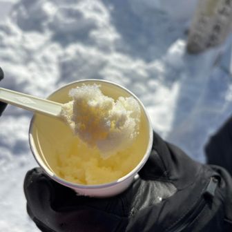 白馬で雪食べながら練乳持って来れば良かった〜と後悔したので今後は持ち歩くのだ