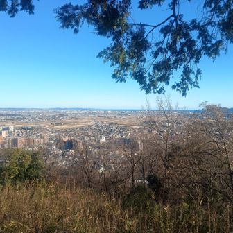 吾妻山山頂でのんびり休憩✨️