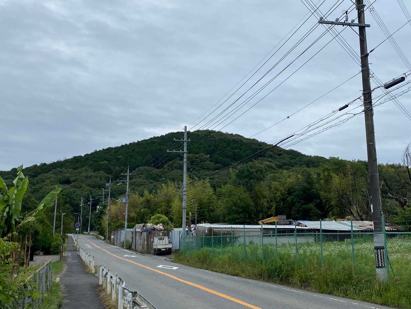 雌岡山-雄岡山登山口-雄岡山 周回コースの写真