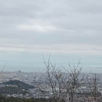 紀泉アルプス・飯盛山・ボンデン山 淡路島と関空✈️見えてる🎶
淡路島、来月また行きます🚙³₃