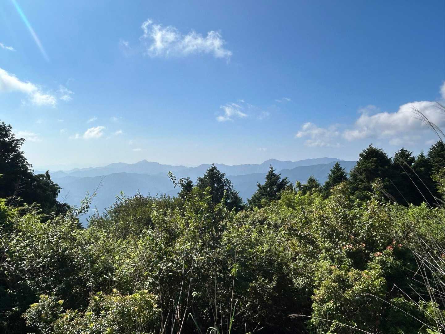 雌岳からの眺め✨