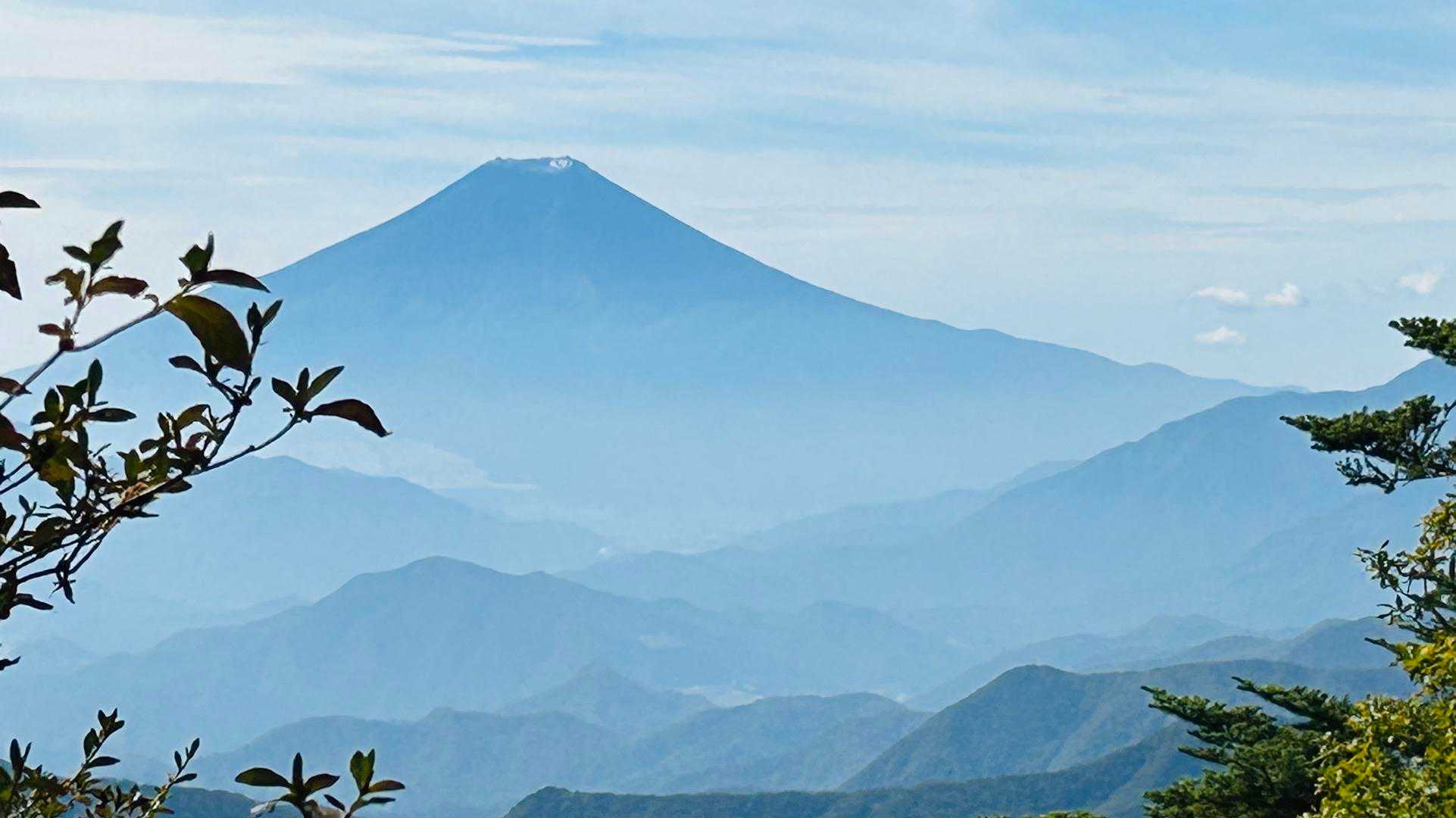 森林館-大滝休憩小屋-ムシカリ峠-三頭山-三頭山-三頭山- 周回コースの写真