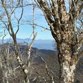 遠くに由布岳〜根子岳〜霧島連山〜
佐賀からの方々から
教えていただきました！
