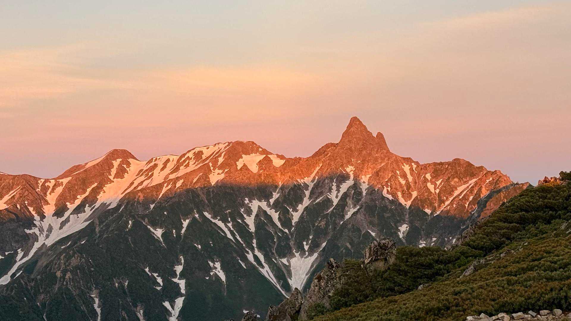 モルゲン穂高連峰🥰