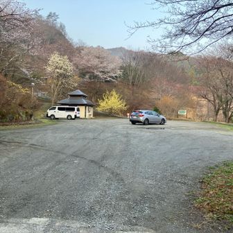 皆野町駐車場
20台くらい駐車可能
