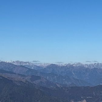 工石山北から　明石山系がみえました