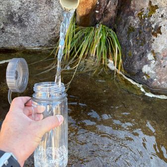 はい！
これがアルプスの天然水‼️