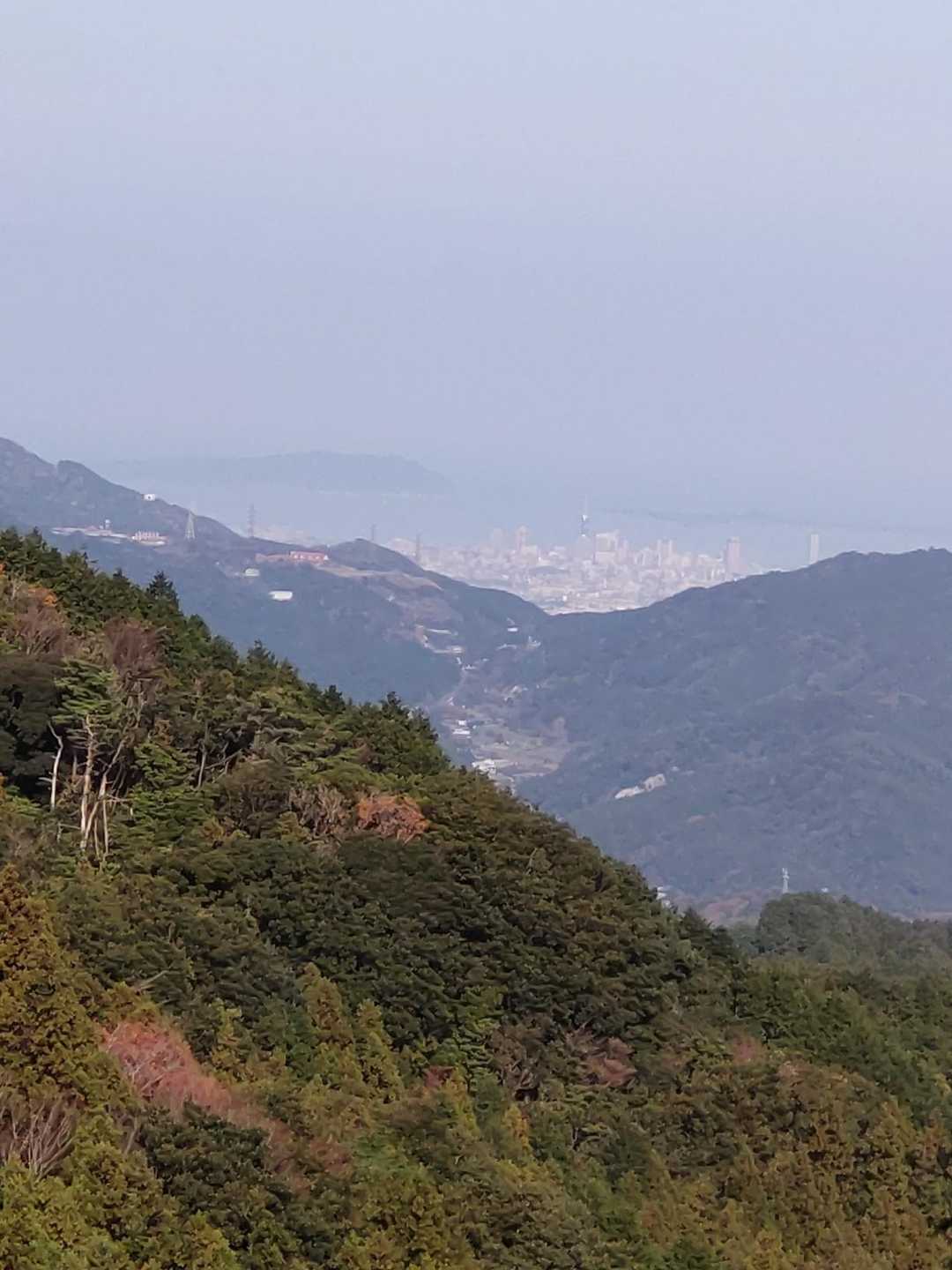 博多湾が見えます