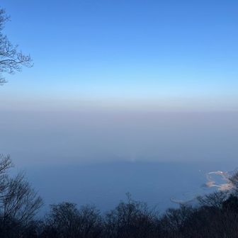 黄砂に〜吹かれて〜♪
ぃぃ声♪黄砂っちなったら聴きたくなるわw
なんか他にいい曲ないんかい　黄砂で
黄砂目が痒くて困るんよね^^;