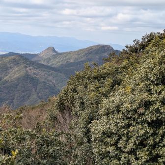 江川岳⛰️〜屏山⛰️〜古処山⛰️の山並み🤳