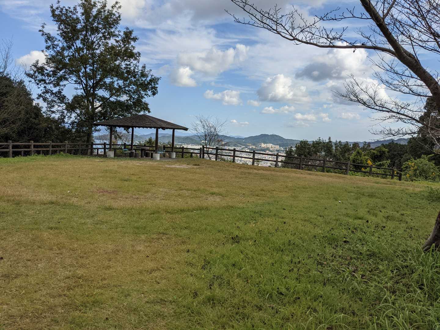 西側にある展望広場