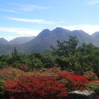 下泉水山/山頂から三俣山