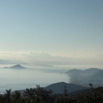 何山？

神島（三重県）愛知側からは上陸できない