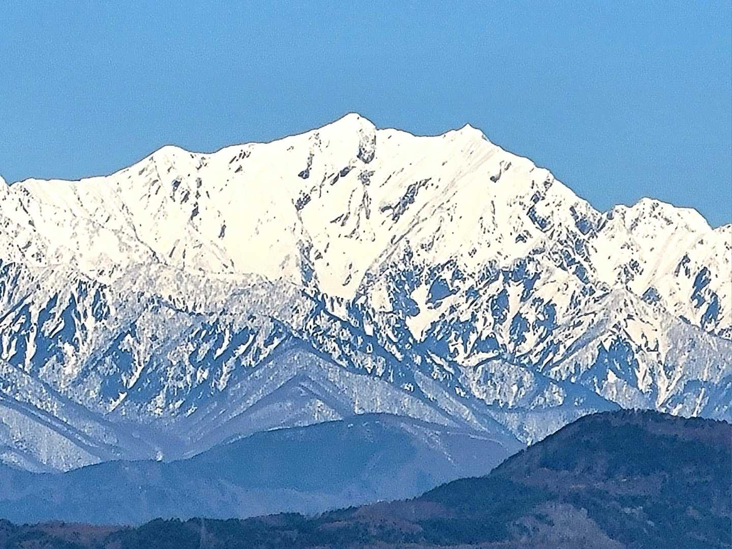 京ヶ倉 | 蛇行する犀川と北アルプスが連なる絶景をめざし、手強い岩稜を越えるの写真