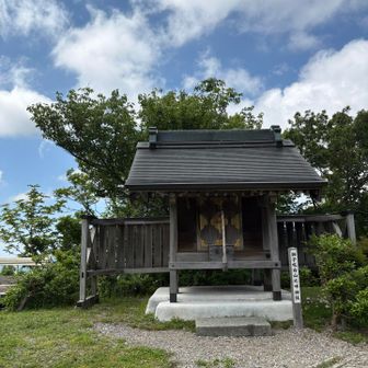 獅子吼白山比咩神社