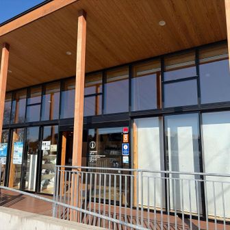 着きました。トイレで着替えて帰ります。