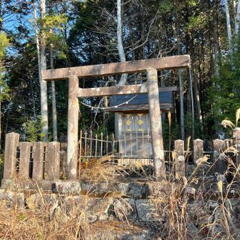 八王子神社きた🙏😀