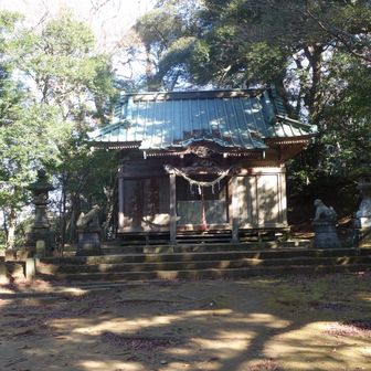 山頂の白鳥神社